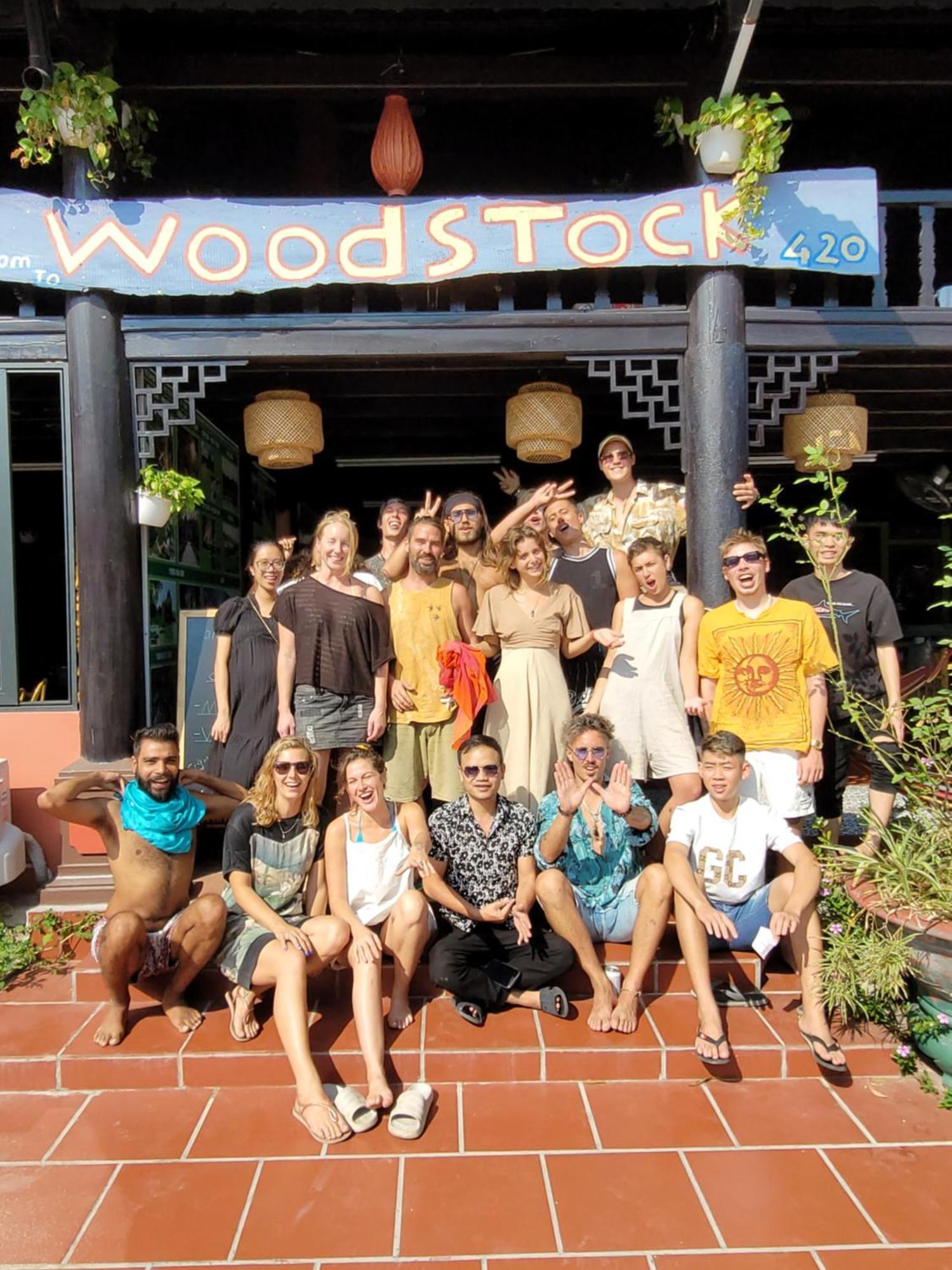 Woodstock Beach Camp Xuan Dam Bagian luar foto